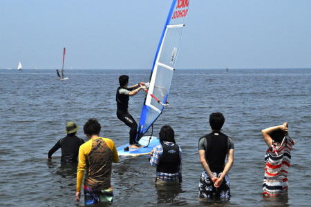 ハンディキャップを持つ子達のマリンスポーツ体験教室　千葉市検見川の浜